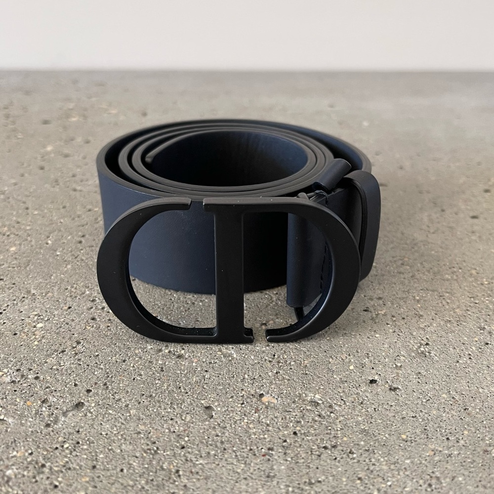 CHRISTIAN DIOR 30 Montaigne Belt in Ultra Matte Black Smooth Calfskin 35mm